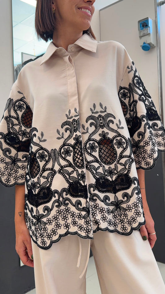 con ricami in pizzo AN5726BEIGE GLAMOROUS