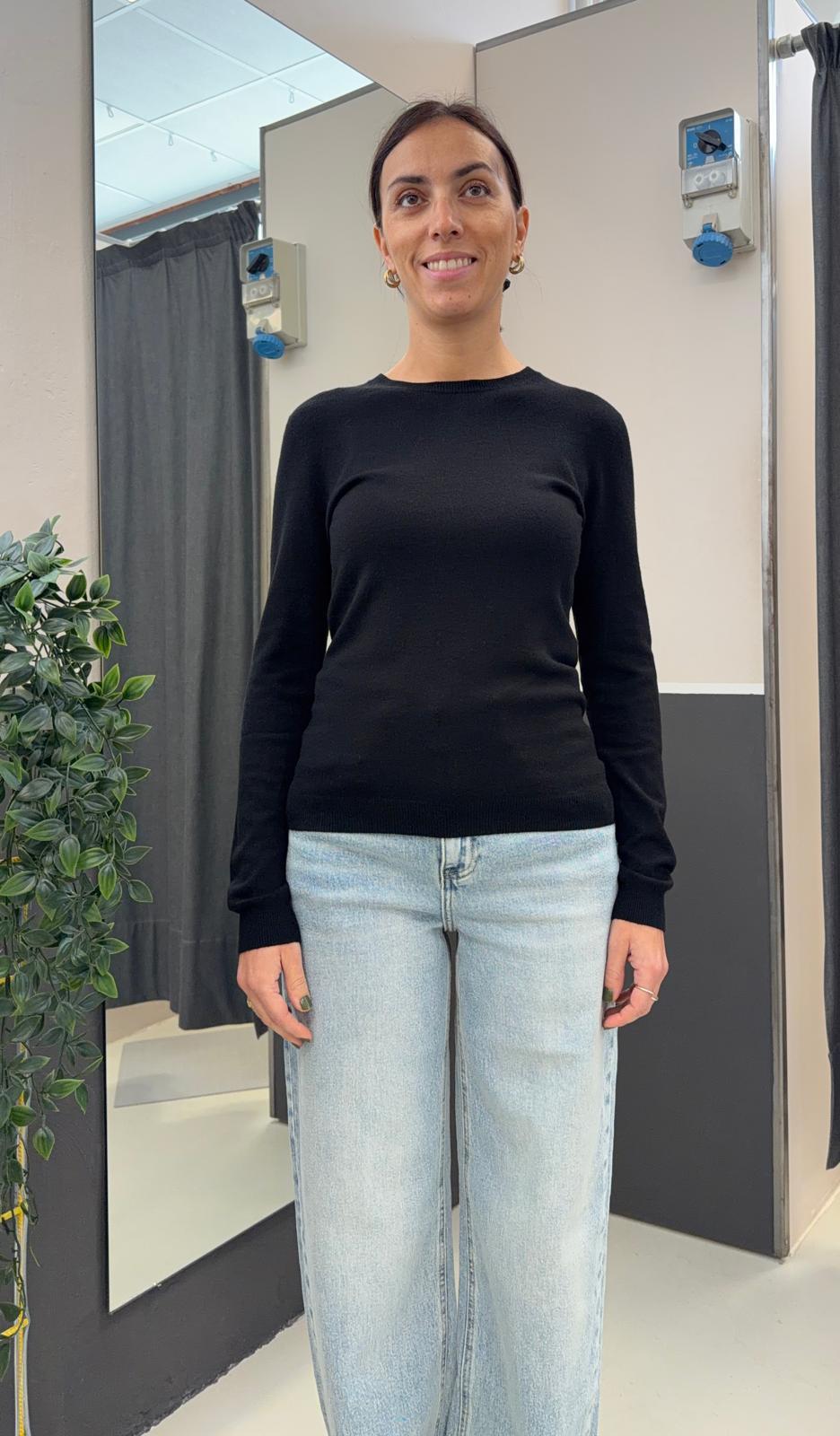 girocollo viscosa KXMA1370NERO KIKISIX