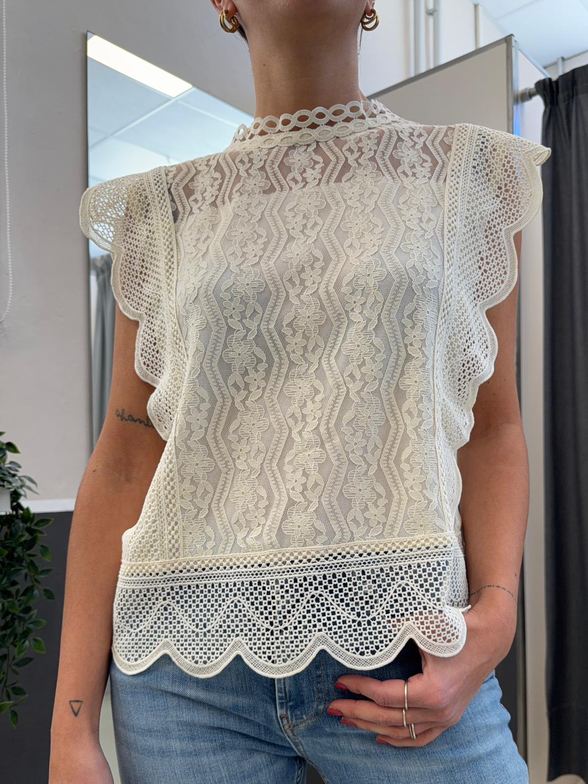 in pizzo F104XBFNM187VANIGLIA AKé