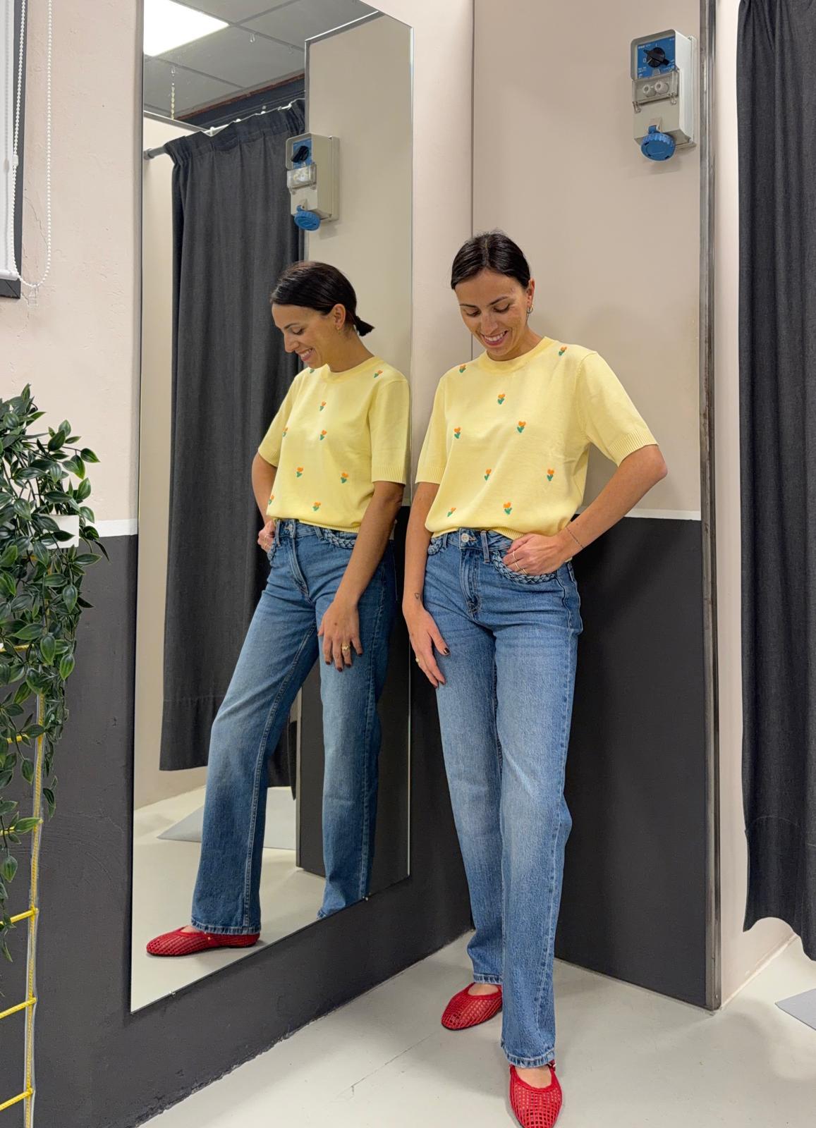 In maglia colore giallo 61C/10252PANNA COMPANIA FANTASTICA