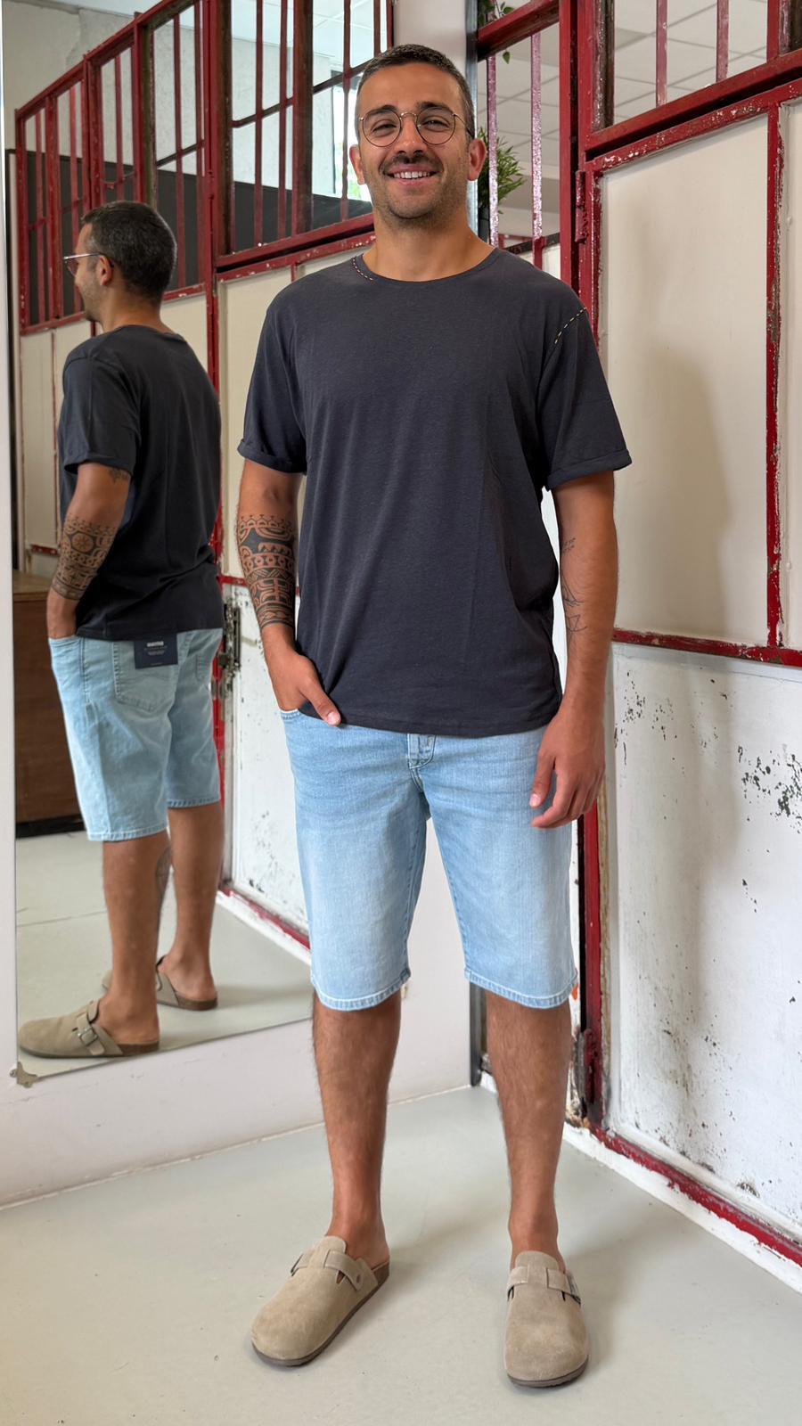 a maniche corte AFE6TS035875NAVY A.F.F.