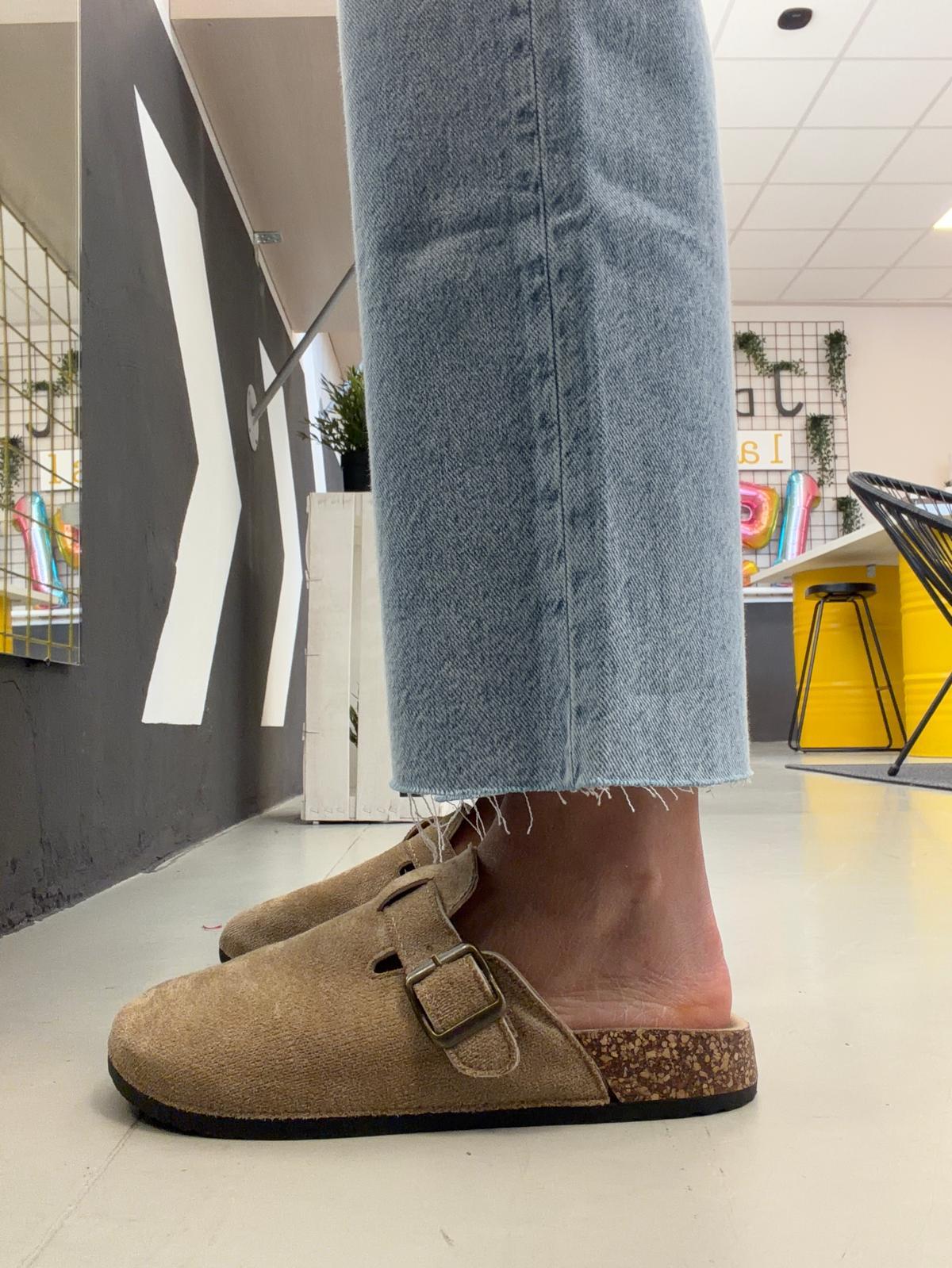 cropped straight SOLANGE_1C1027 TIFFOSI