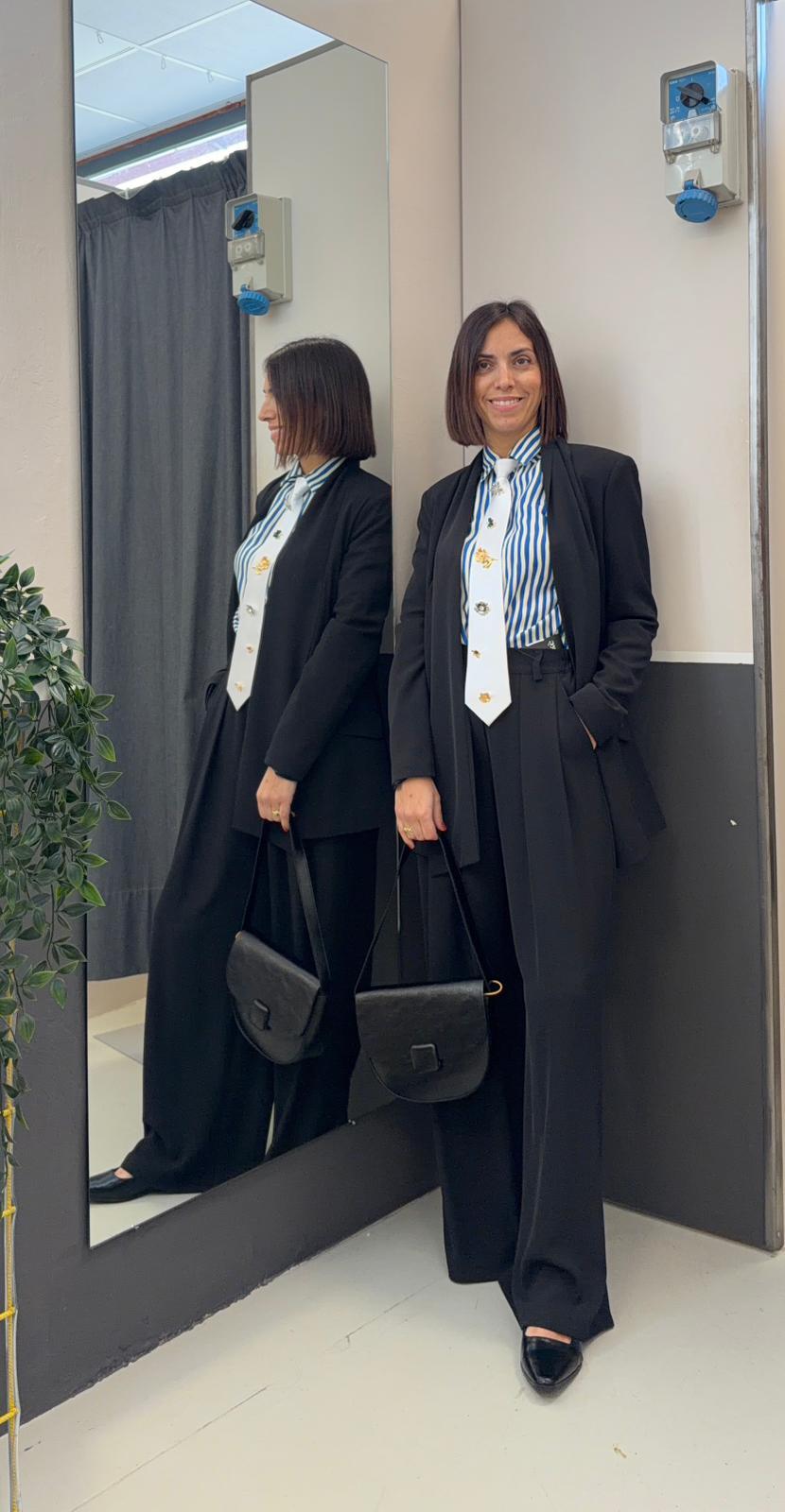 blazer senza collo F646XBFG2202NERO AKé