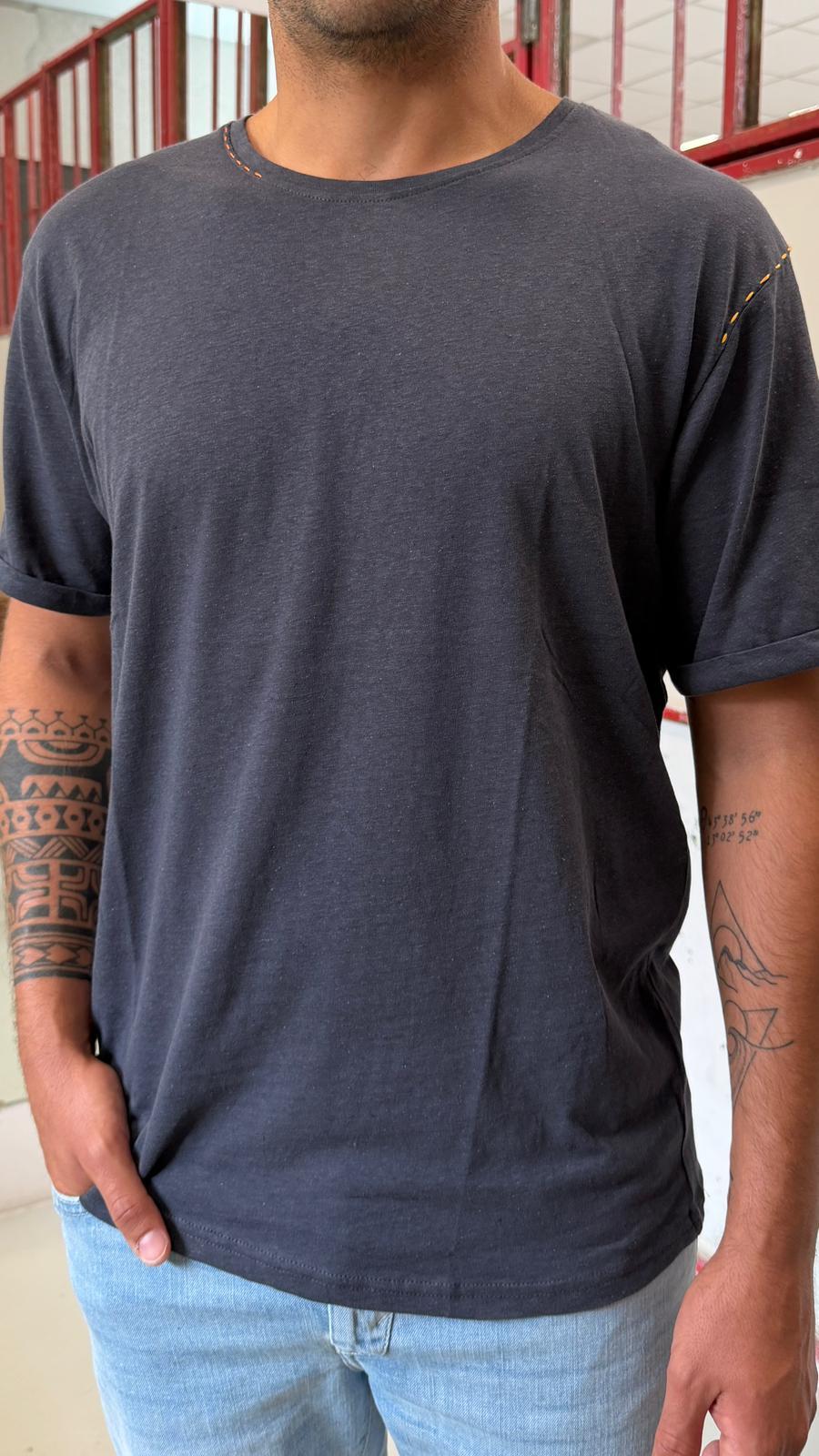 a maniche corte AFE6TS035875NAVY A.F.F.