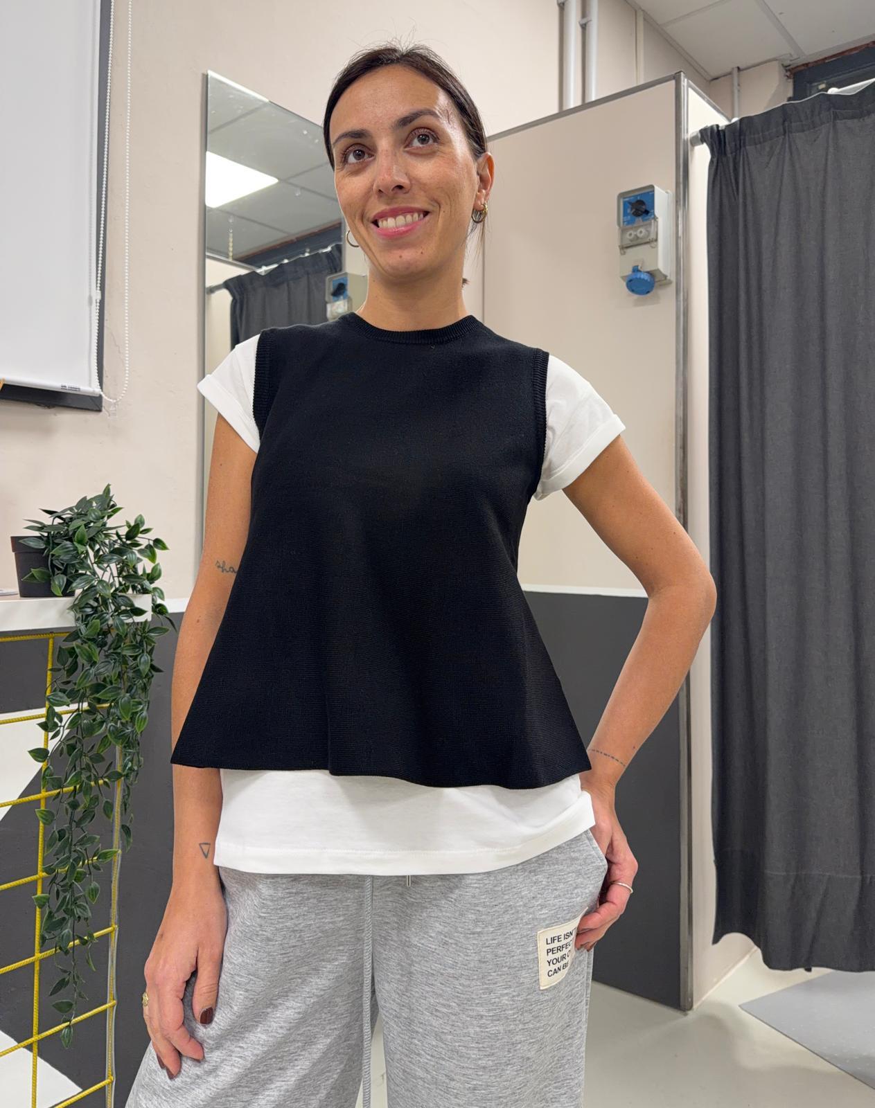 In maglia 61C/10226NERO COMPANIA FANTASTICA